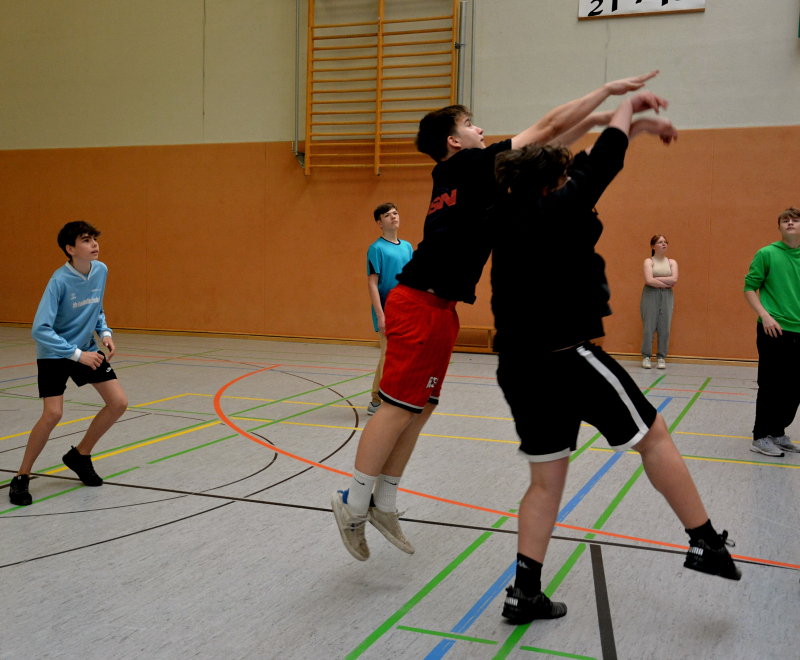 volleyball_6.jpg volleyball_6.jpg